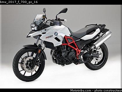 bmw_2017_f_700_gs_16.jpg