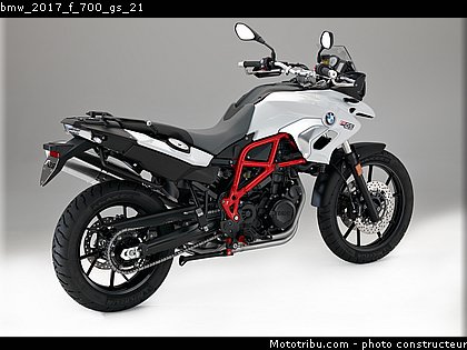 bmw_2017_f_700_gs_21.jpg
