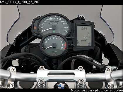 bmw_2017_f_700_gs_28.jpg
