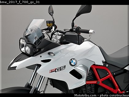 bmw_2017_f_700_gs_31.jpg