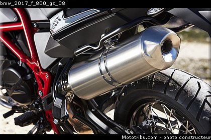 bmw_2017_f_800_gs_08.jpg