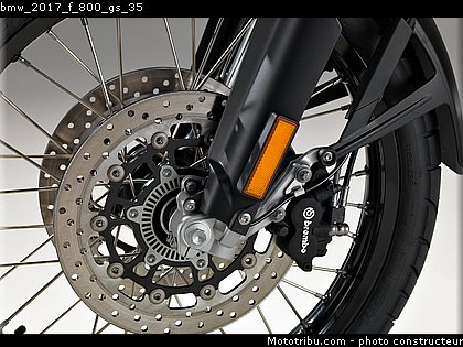 bmw_2017_f_800_gs_35.jpg