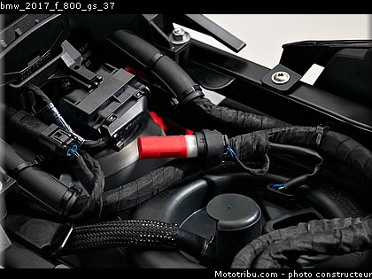 bmw_2017_f_800_gs_37.jpg