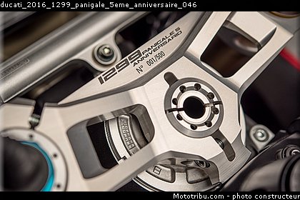 ducati_2016_1299_panigale_5eme_anniversaire_046.jpg