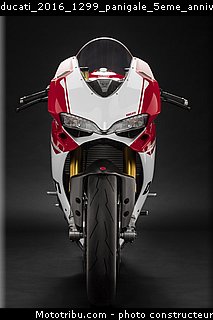 ducati_2016_1299_panigale_5eme_anniversaire_048.jpg