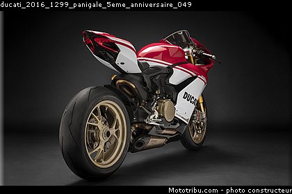 ducati_2016_1299_panigale_5eme_anniversaire_049.jpg