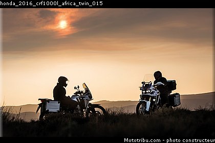 honda_2016_crf1000l_africa_twin_015.jpg