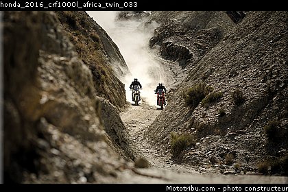 honda_2016_crf1000l_africa_twin_033.jpg