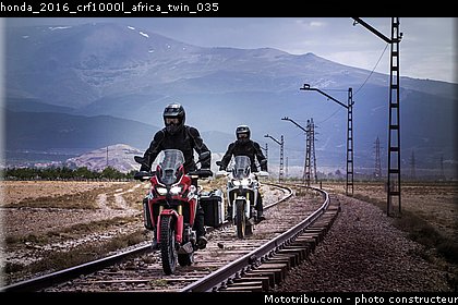 honda_2016_crf1000l_africa_twin_035.jpg