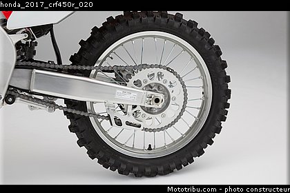 honda_2017_crf450r_020.jpg