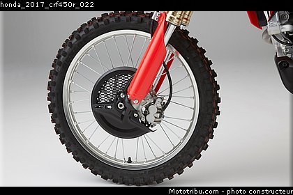 honda_2017_crf450r_022.jpg