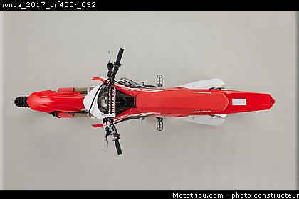 honda_2017_crf450r_032.jpg