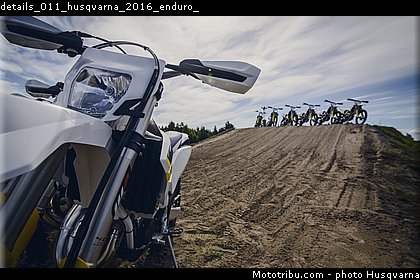 details_011_husqvarna_2016_enduro_.jpg