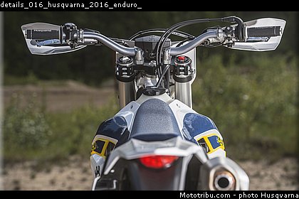 details_016_husqvarna_2016_enduro_.jpg