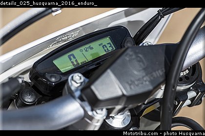 details_025_husqvarna_2016_enduro_.jpg