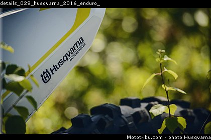 details_029_husqvarna_2016_enduro_.jpg