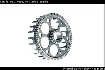 details_050_husqvarna_2016_enduro_.jpg