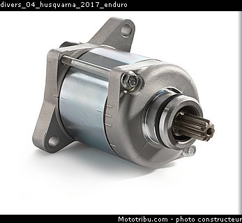 divers_04_husqvarna_2017_enduro.jpg