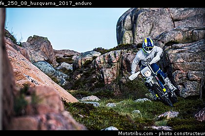 fe_250_08_husqvarna_2017_enduro.jpg