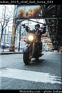 indian_2015_chief_dark_horse_033.jpg