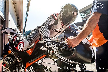 motogp_2016_tests_ktm_spielberg_tom_luthi_10.jpg