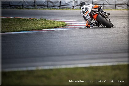 motogp_2016_ktm_test_brno_juin_18.jpg