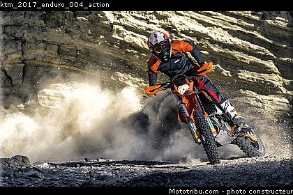 ktm_2017_enduro_004_action.jpg