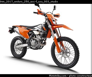 ktm_2017_enduro_250_exc-f_usa_003_studio.jpg