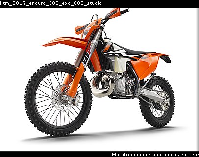 ktm_2017_enduro_300_exc_002_studio.jpg