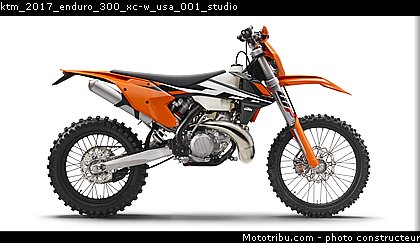 ktm_2017_enduro_300_xc-w_usa_001_studio.jpg