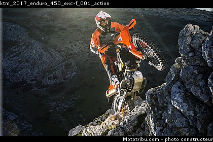 ktm_2017_enduro_450_exc-f_001_action.jpg