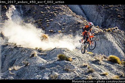 ktm_2017_enduro_450_exc-f_002_action.jpg