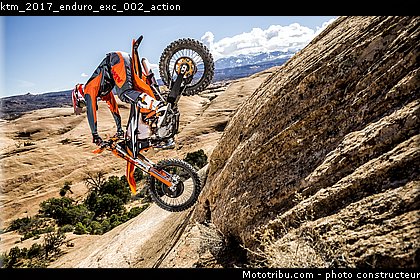 ktm_2017_enduro_exc_002_action.jpg