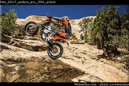 ktm_2017_enduro_exc_003_action.jpg