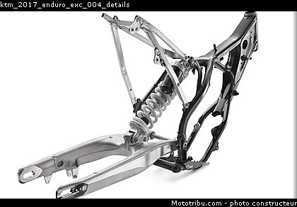 ktm_2017_enduro_exc_004_details.jpg