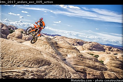 ktm_2017_enduro_exc_005_action.jpg