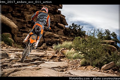 ktm_2017_enduro_exc_011_action.jpg