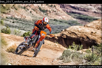 ktm_2017_enduro_exc_014_action.jpg