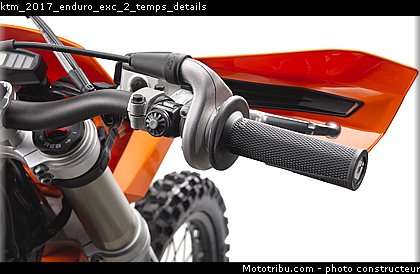 ktm_2017_enduro_exc_2_temps_details.jpg