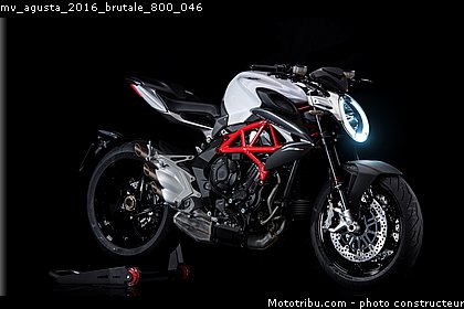 mv_agusta_2016_brutale_800_046.jpg