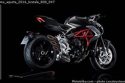 mv_agusta_2016_brutale_800_047.jpg