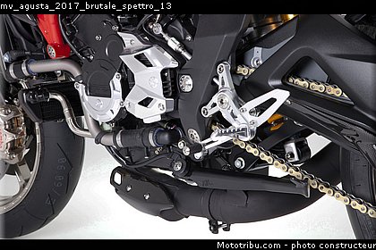 mv_agusta_2017_brutale_spettro_13.jpg