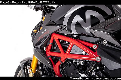 mv_agusta_2017_brutale_spettro_19.jpg