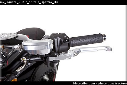 mv_agusta_2017_brutale_spettro_34.jpg