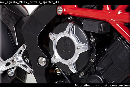 mv_agusta_2017_brutale_spettro_41.jpg