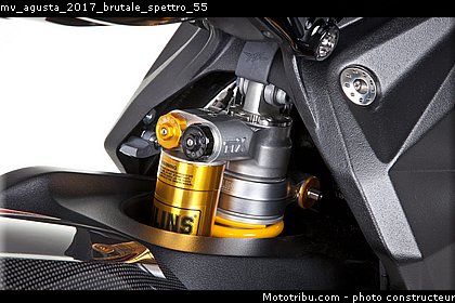 mv_agusta_2017_brutale_spettro_55.jpg