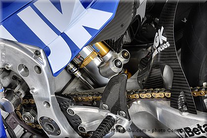 motogp_2017_suzuki_gsx_rr_011.jpg