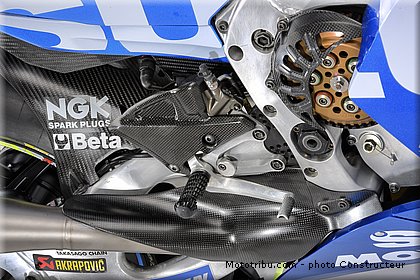 motogp_2017_suzuki_gsx_rr_026.jpg