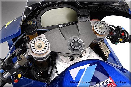 motogp_2017_suzuki_gsx_rr_031.jpg