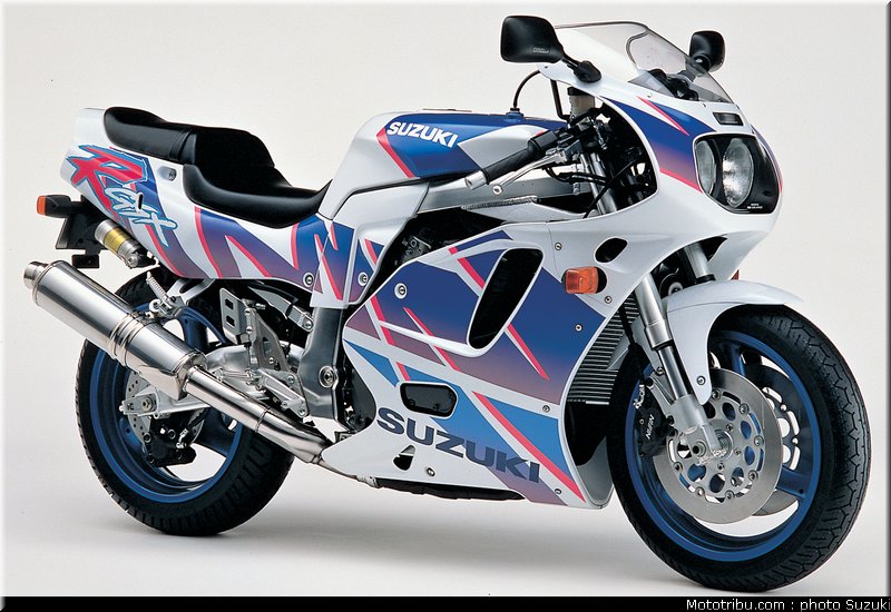 MOTO 